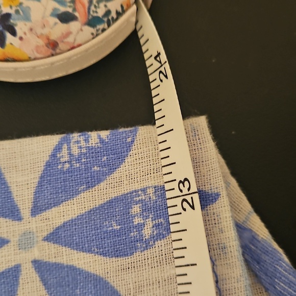 C&C California 100% Linen Shirt Womens XL Blue white geometric Button Up NWT - Picture 6 of 6